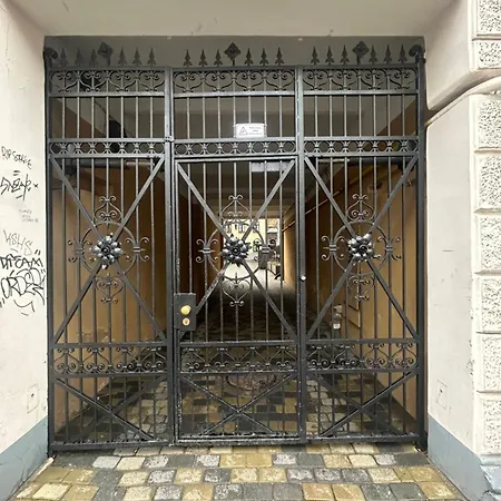 Daire Scandi Heritage Nest *